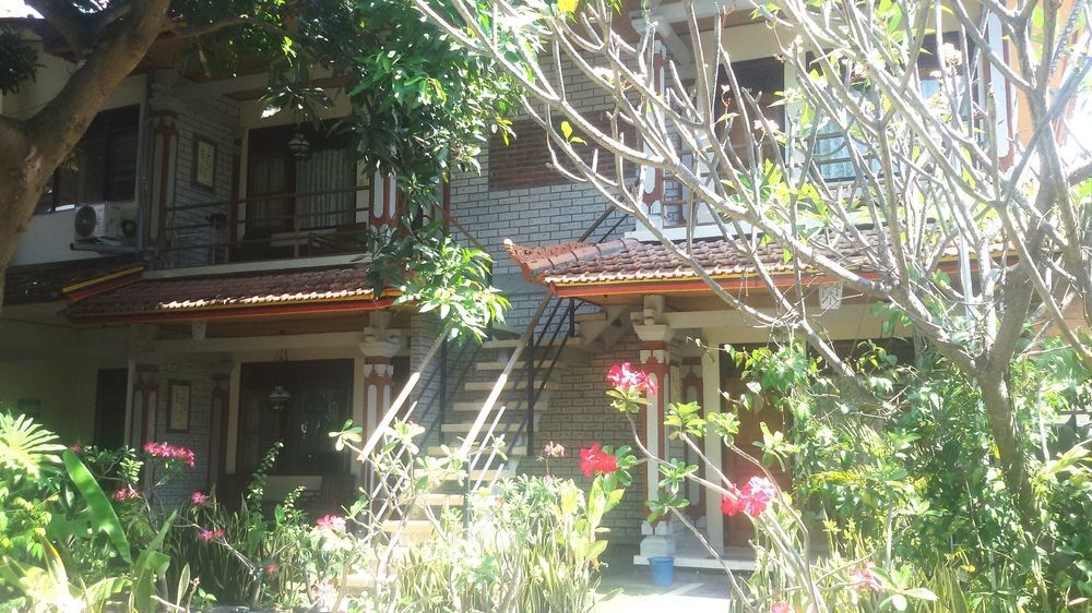 Pabean Buleleng Bali Lovina Beach Cottages מראה חיצוני תמונה
