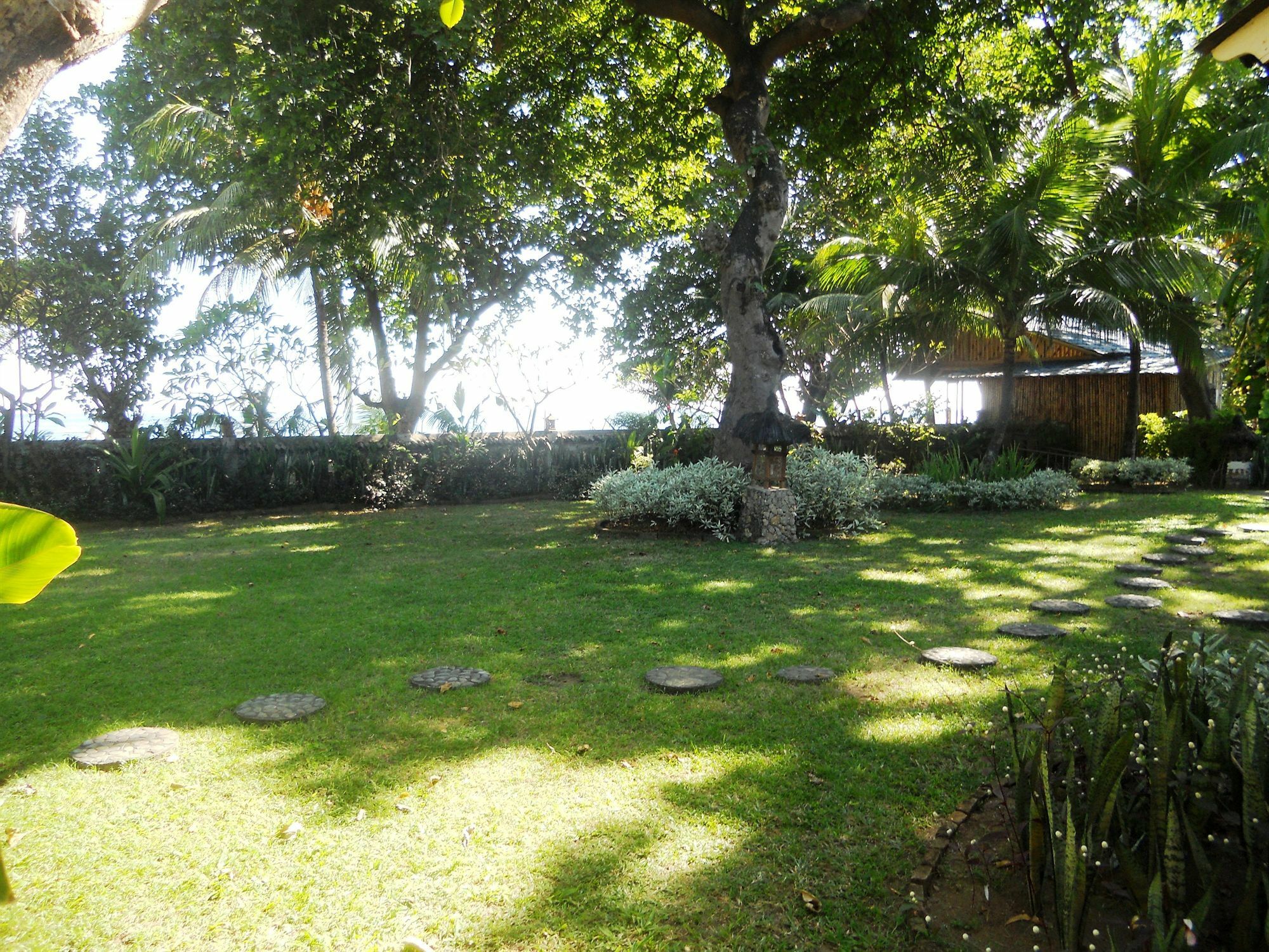 Pabean Buleleng Bali Lovina Beach Cottages מראה חיצוני תמונה
