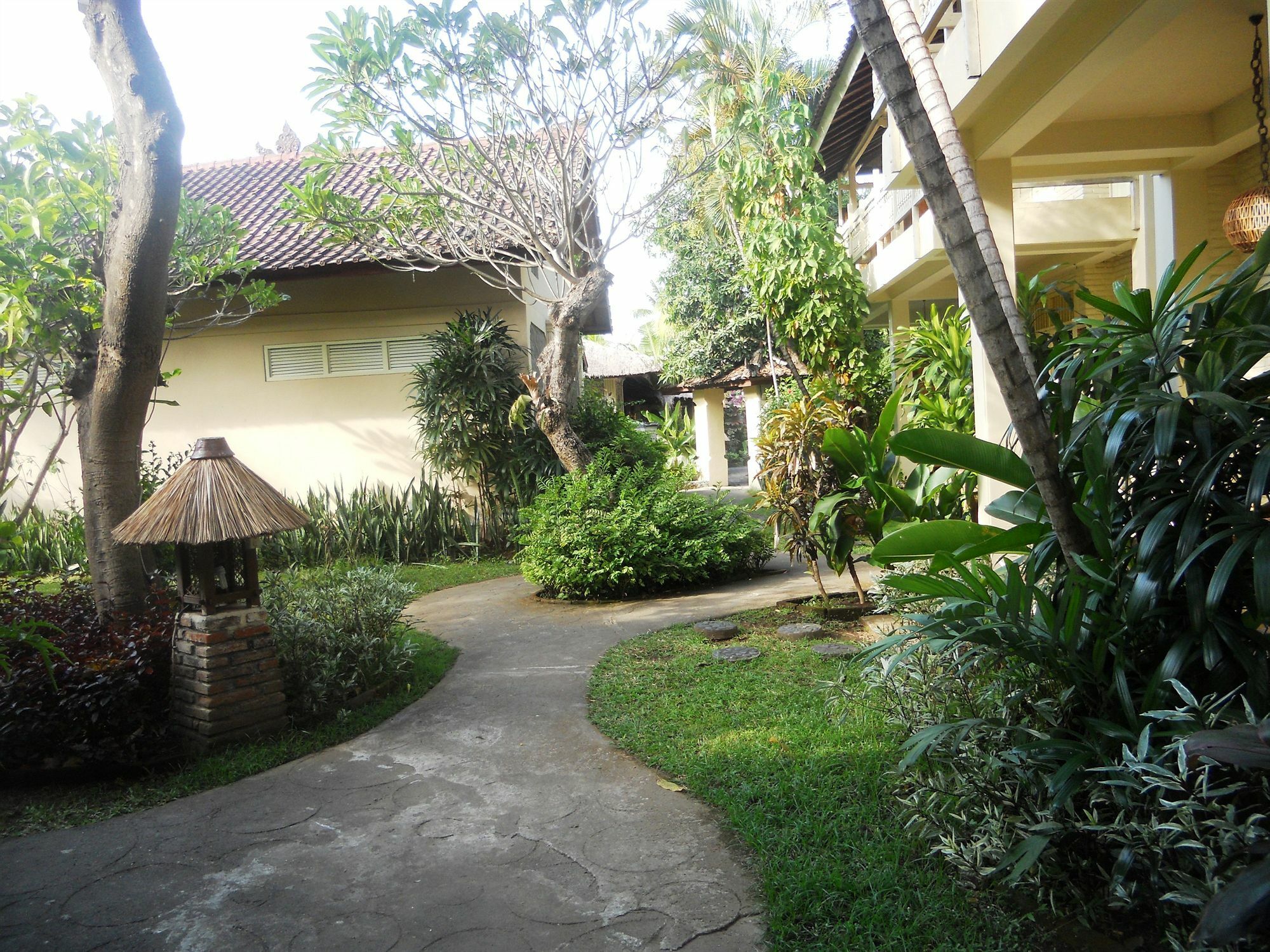 Pabean Buleleng Bali Lovina Beach Cottages מראה חיצוני תמונה