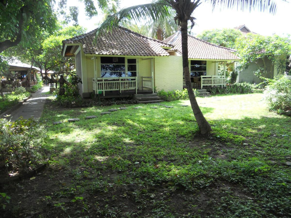 Pabean Buleleng Bali Lovina Beach Cottages מראה חיצוני תמונה